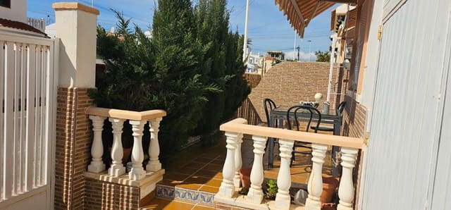 Adosado de 4 habitaciones en Los Frutales, Torrevieja en venta con garaje - 292.000 € (Ref: 9679610)