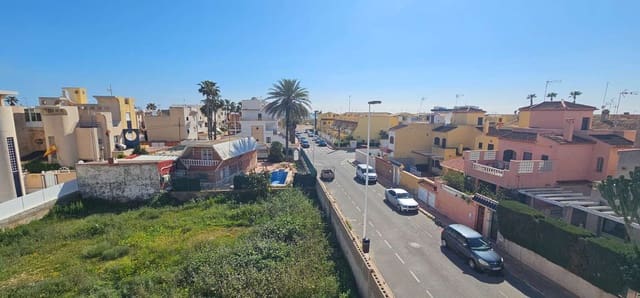 Adosado de 4 habitaciones en Los Frutales, Torrevieja en venta con garaje - 292.000 € (Ref: 9679610)