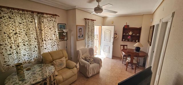 Adosado de 4 habitaciones en Los Frutales, Torrevieja en venta con garaje - 292.000 € (Ref: 9679610)