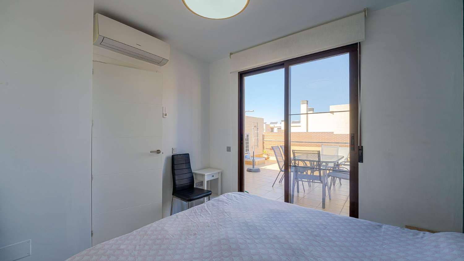 3 soverom Penthouse til salgs i Orihuela Costa med svømmebasseng garasje - € 249 900 (Ref: 9714631)