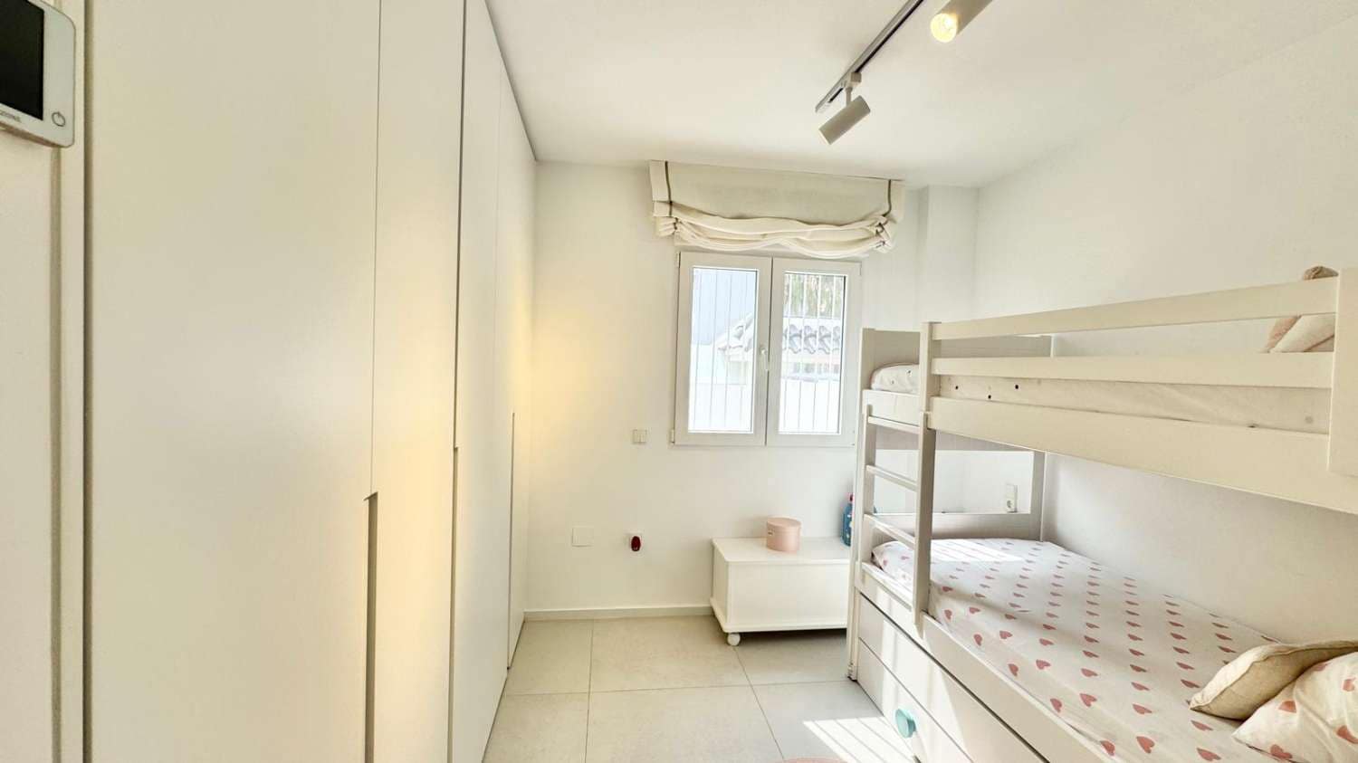 3 camera da letto Bungalow in vendita in La Veleta con piscina - 489.000 € (Rif: 9714632)