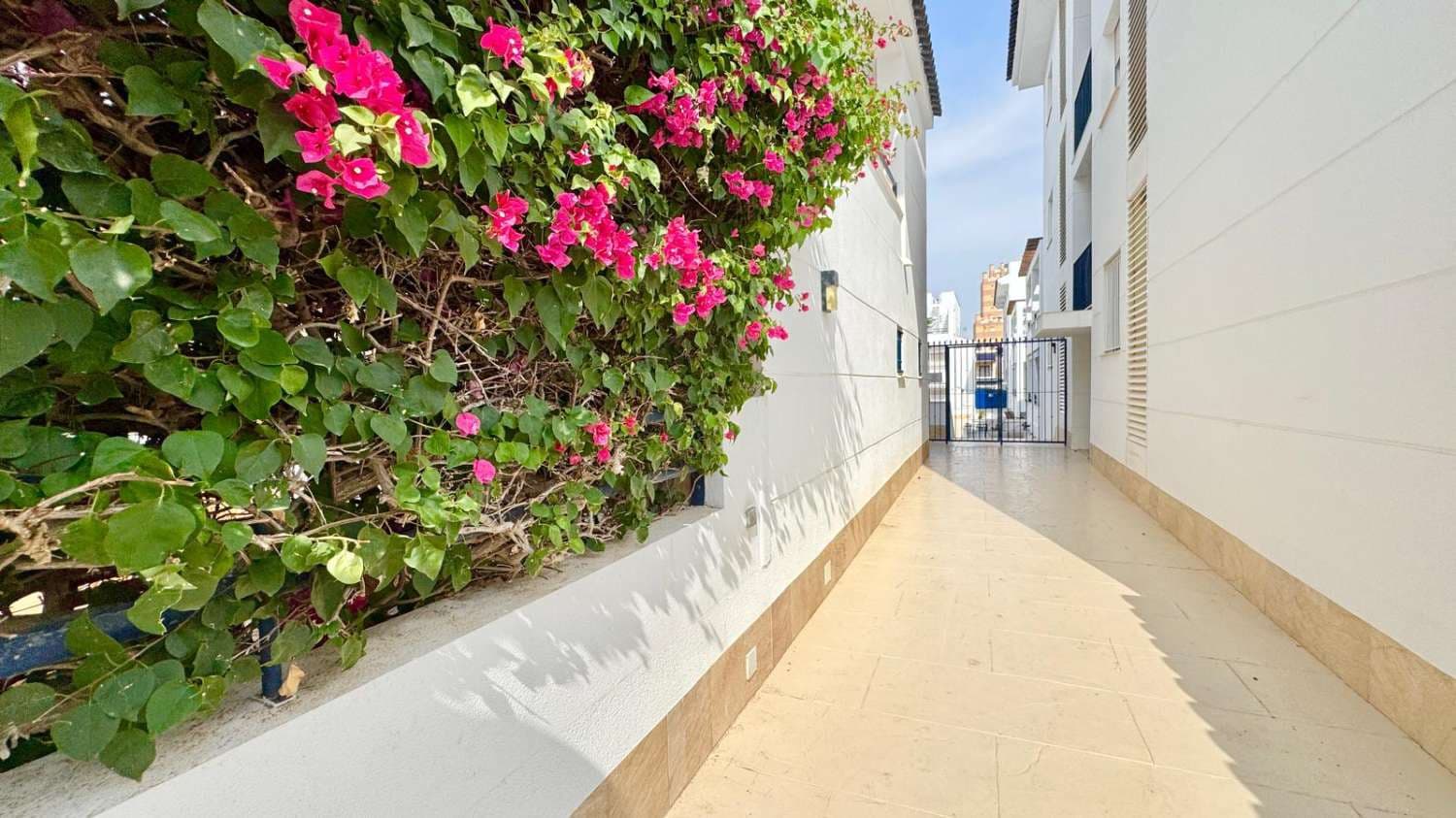 3 camera da letto Bungalow in vendita in La Veleta con piscina - 489.000 € (Rif: 9714632)