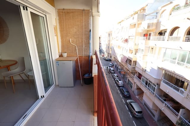 1 soverom Leilighet til salgs i Avenida Habaneras - Curva de Palangre, Torrevieja med garasje - € 117 000 (Ref: 9714633)