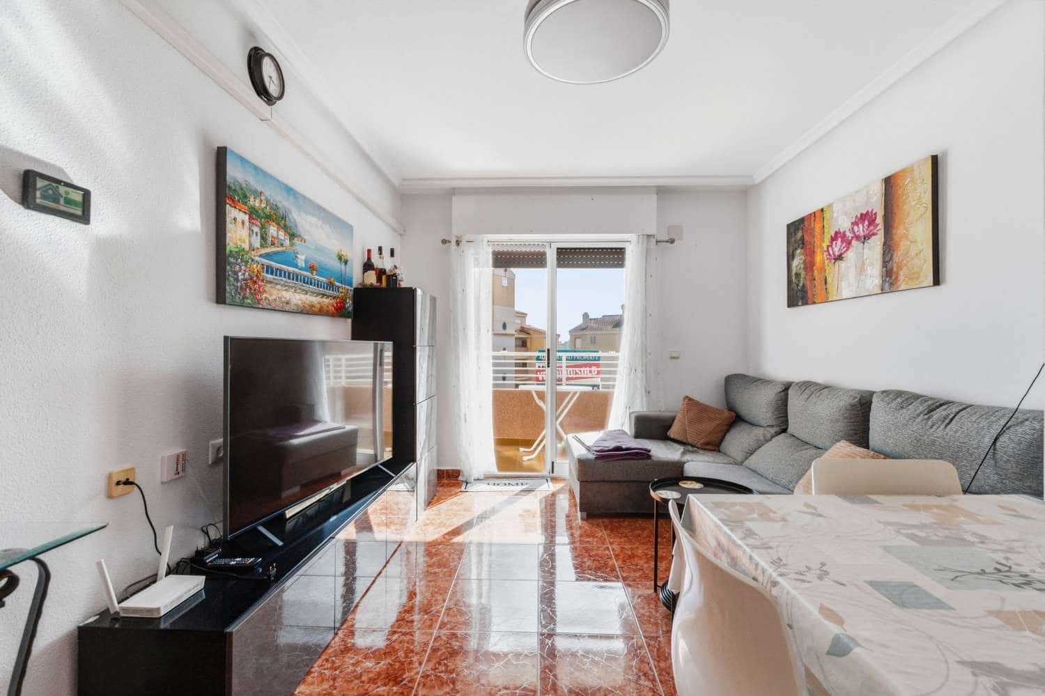 2 soveværelse Lejlighed til salg i Torrevieja med swimmingpool - € 145.000 (Ref: 9719710)