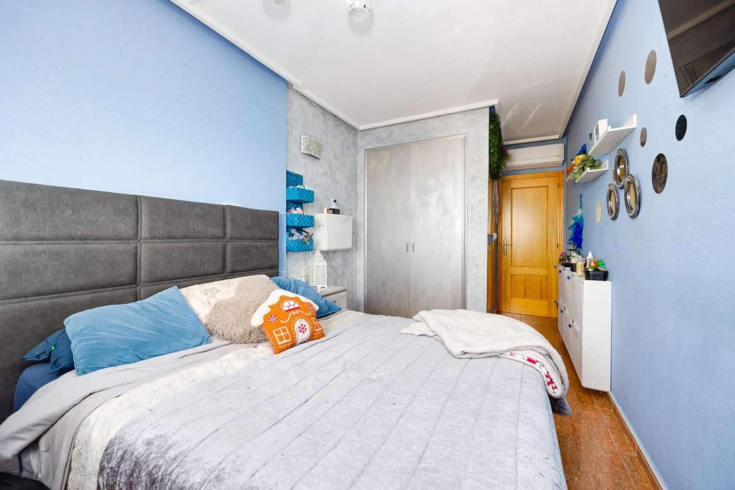 2 Zimmer Apartment zu verkaufen in Torrevieja mit Pool - 184.969 € (Ref: 9719711)