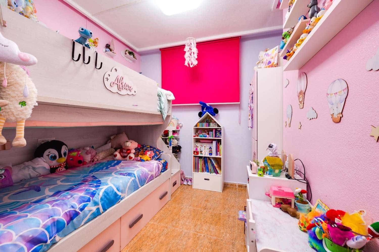 2 Zimmer Apartment zu verkaufen in Torrevieja mit Pool - 184.969 € (Ref: 9719711)