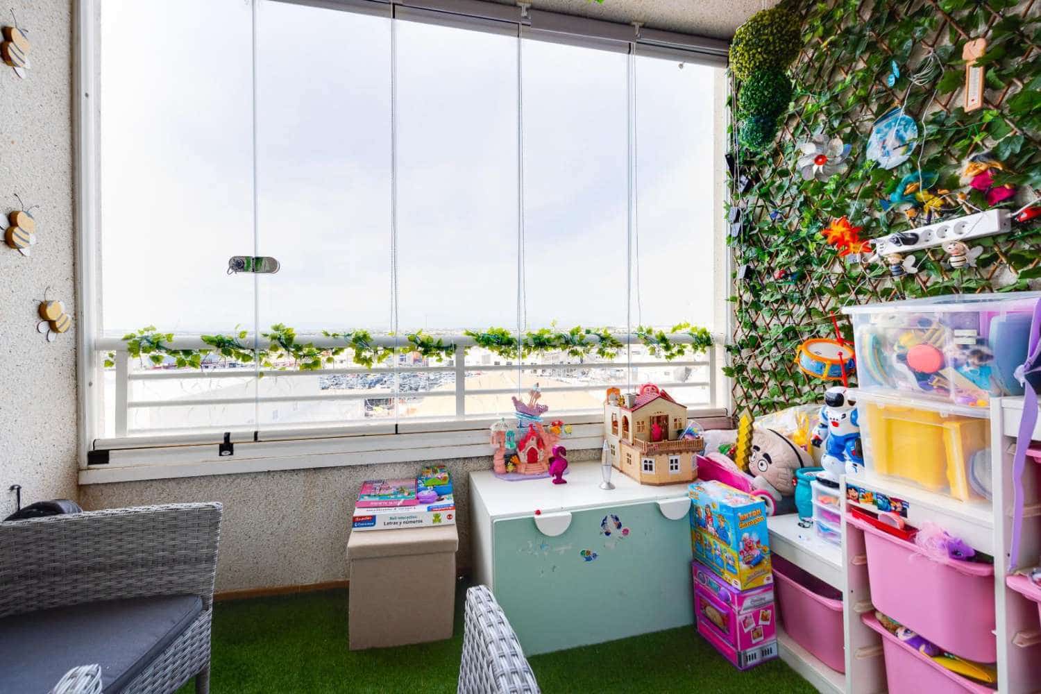 2 Zimmer Apartment zu verkaufen in Torrevieja mit Pool - 184.969 € (Ref: 9719711)