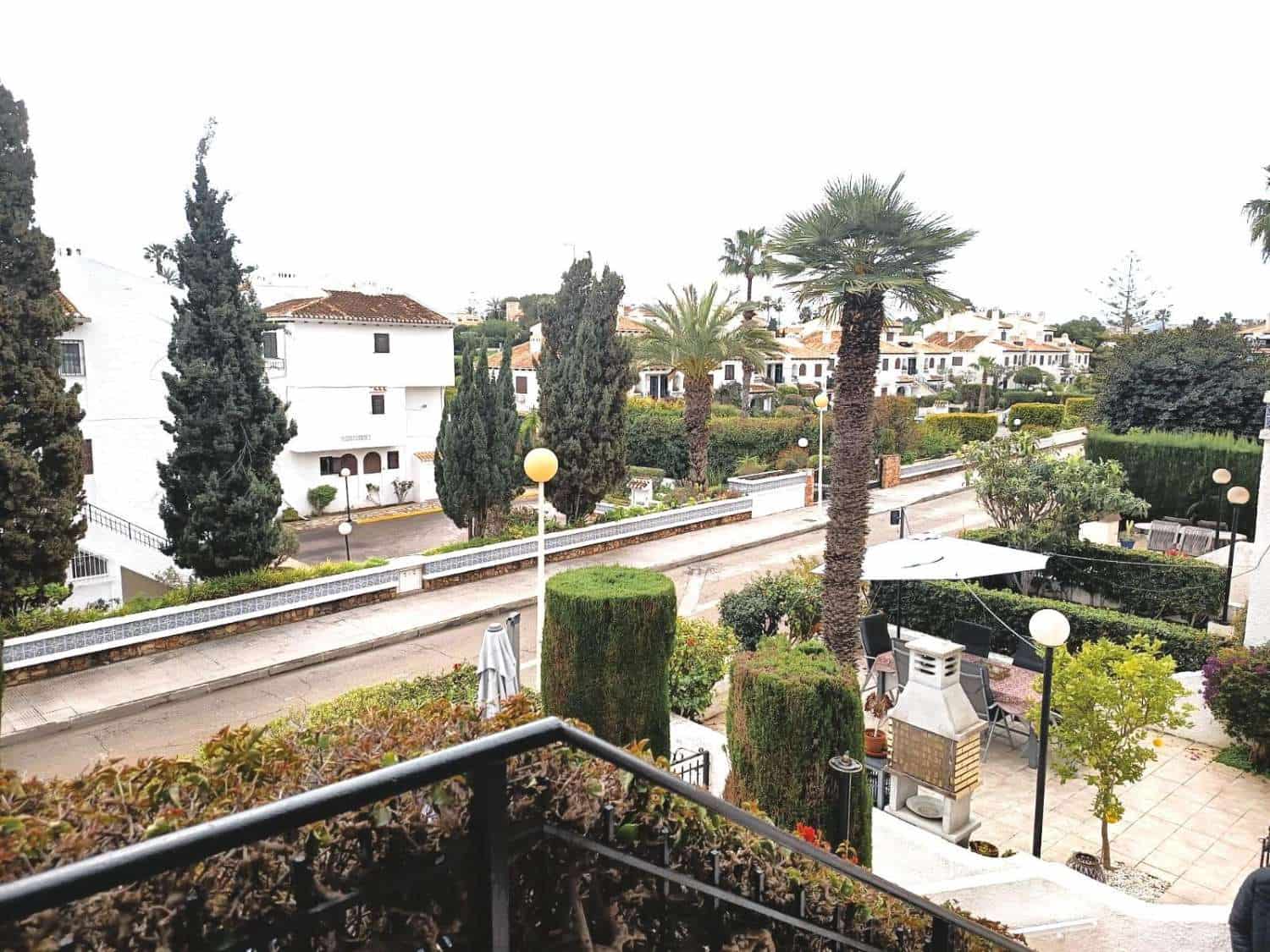 Adosado de 4 habitaciones en Cabo Roig en venta - 330.000 € (Ref: 9721446)