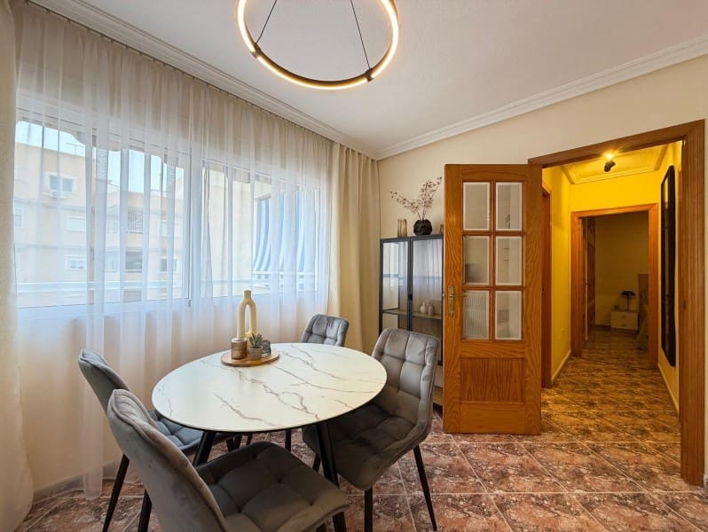 2 chambre Appartement à vendre à Torrevieja - 174 500 € (Ref: 9726460)