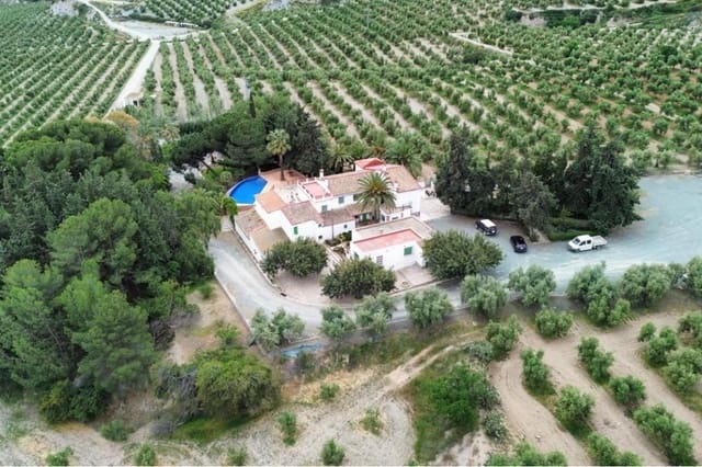 10 soveværelse Finca/Landehus til salg i Puerto Lumbreras med swimmingpool - € 2.850.000 (Ref: 9777783)
