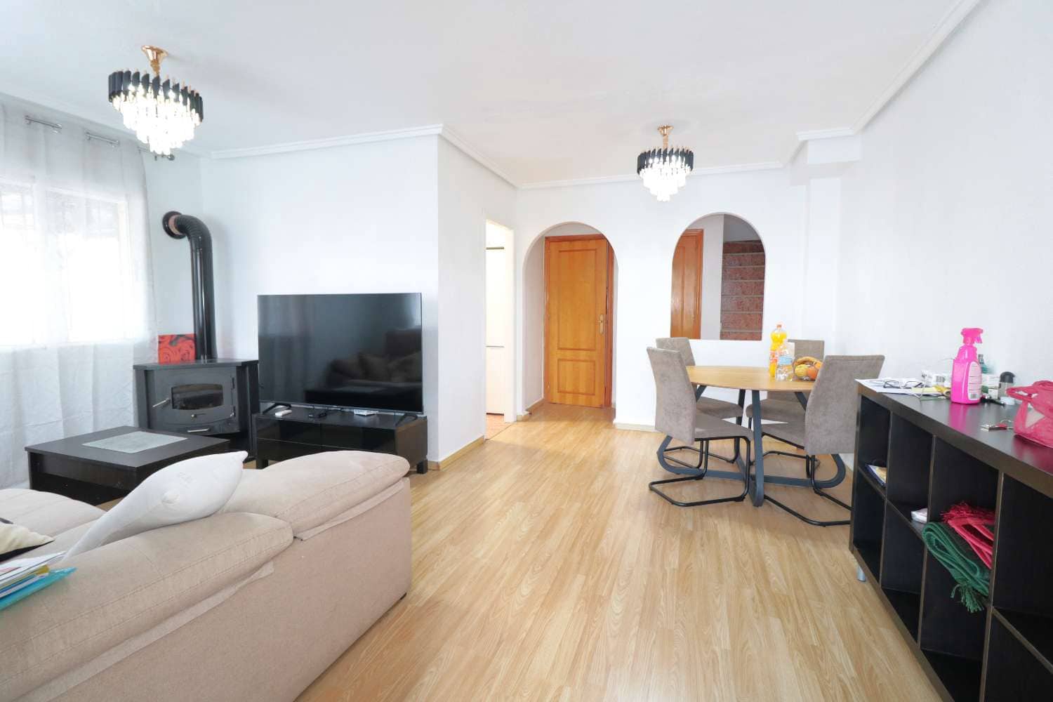 3 sovrum Bungalow till salu i Torrevieja med pool - 228 000 € (Ref: 9790794)