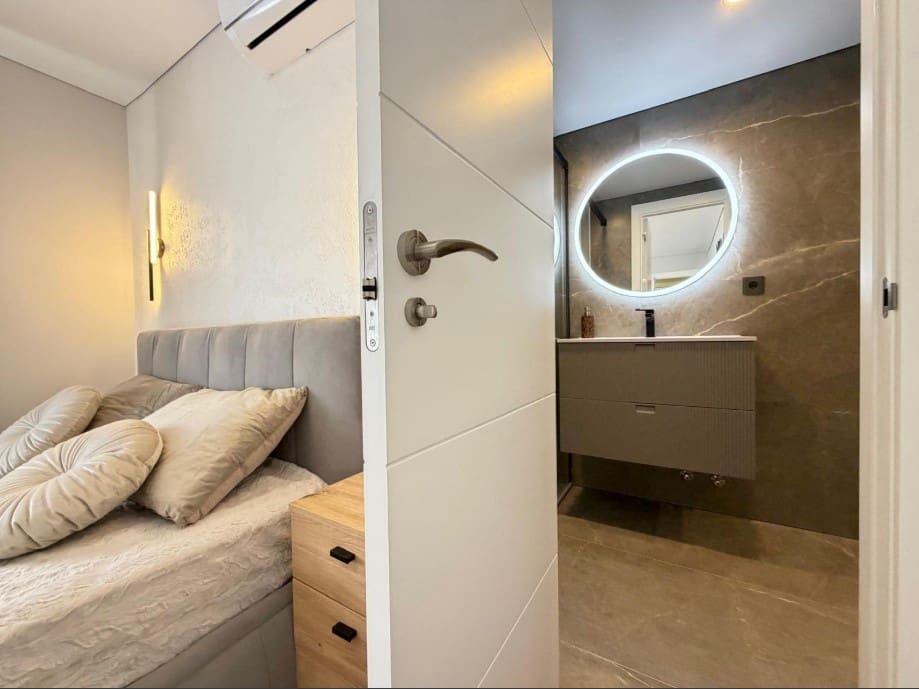 3 quarto Apartamento para venda em Punta Prima - 265 000 € (Ref: 9794308)