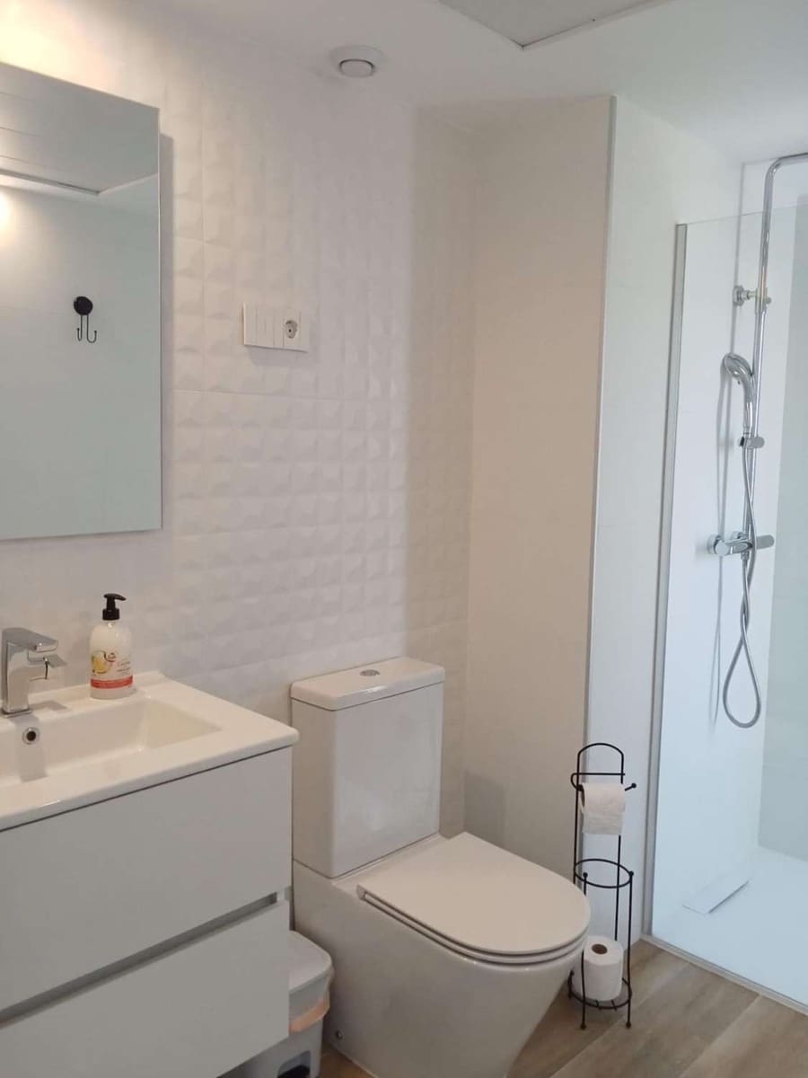 2 soverom Leilighet til salgs i Punta Prima med svømmebasseng garasje - € 539 000 (Ref: 9796276)