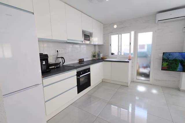 3 chambre Appartement à vendre à Playa del Acequión, Torrevieja - 249 000 € (Ref: 9828787)