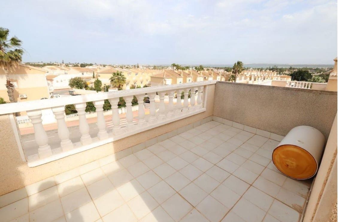 2 bedroom Flat for sale in Dona Pepa with pool - € 179,900 (Ref: 9828788)