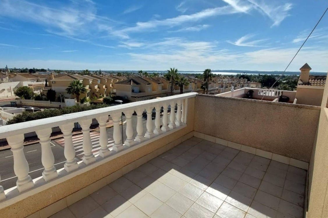 2 bedroom Flat for sale in Dona Pepa with pool - € 179,900 (Ref: 9828788)