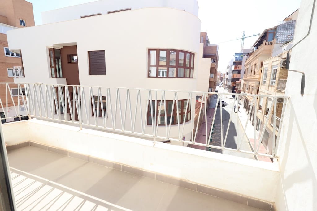 3 sovrum Lägenhet till salu i Torrevieja - 165 000 € (Ref: 9828789)