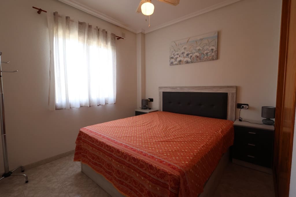 2 chambre Appartement à vendre à Playa Flamenca avec piscine garage - 174 000 € (Ref: 9828790)