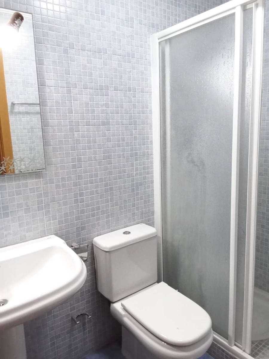2 soveværelse Lejlighed til salg i La Veleta med swimmingpool garage - € 258.150 (Ref: 9830884)