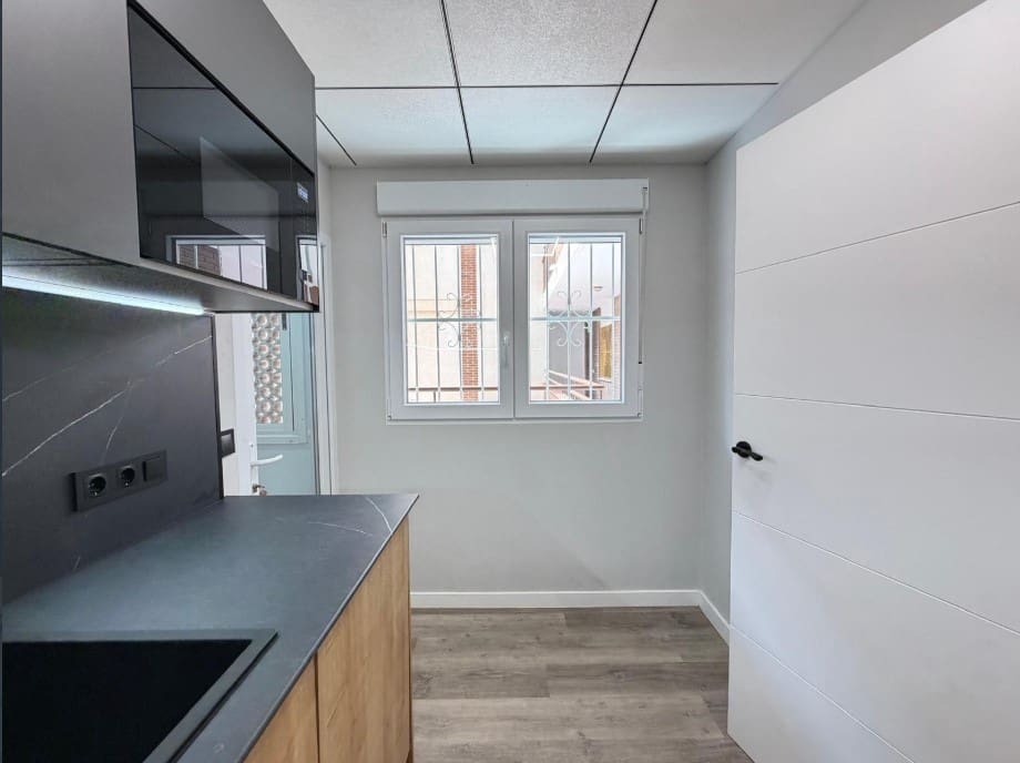 2 makuuhuone Huoneisto myytävänä paikassa Torrevieja - 179 900 € (Ref: 9833418)