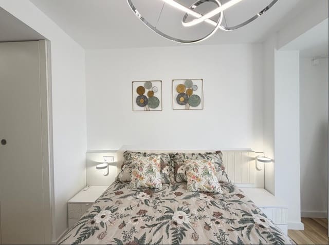 3 sovrum Lägenhet till salu i Centro - Muelle Pesquero, Torrevieja - 269 900 € (Ref: 9833420)