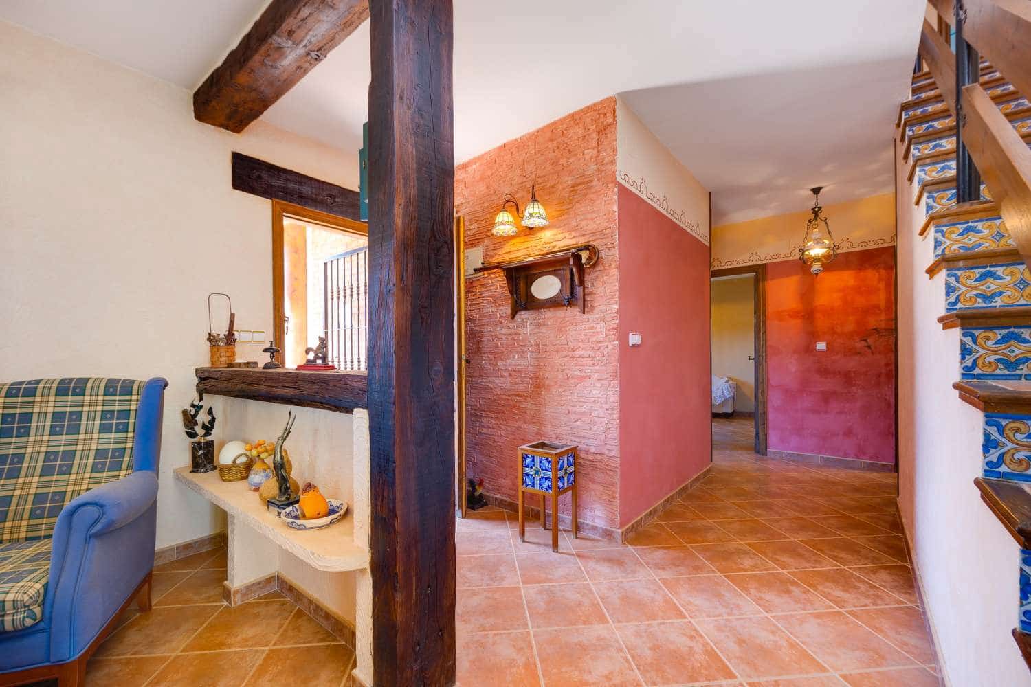 5 slaapkamer Villa te koop in San Miguel de Salinas met zwembad garage - € 495.000 (Ref: 9836129)