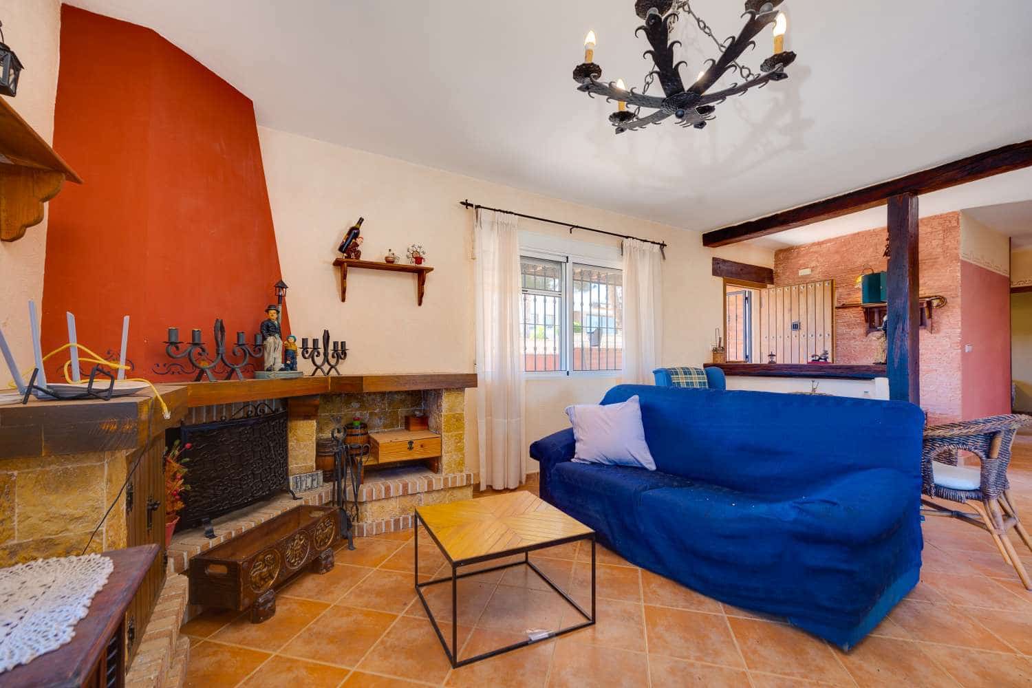 5 slaapkamer Villa te koop in San Miguel de Salinas met zwembad garage - € 495.000 (Ref: 9836129)