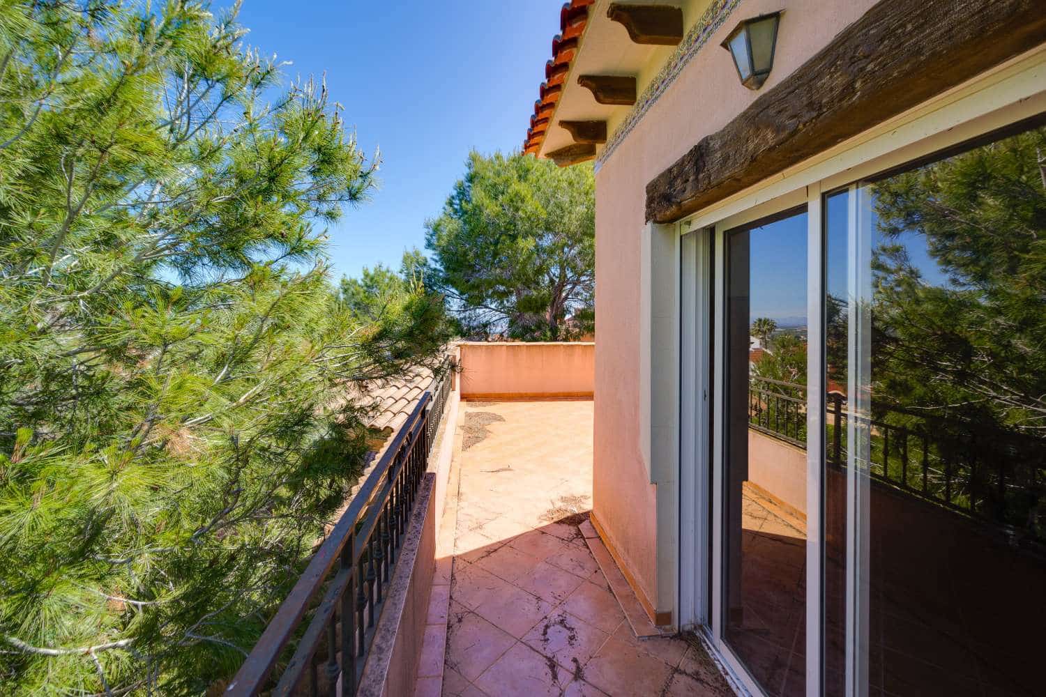 5 slaapkamer Villa te koop in San Miguel de Salinas met zwembad garage - € 495.000 (Ref: 9836129)