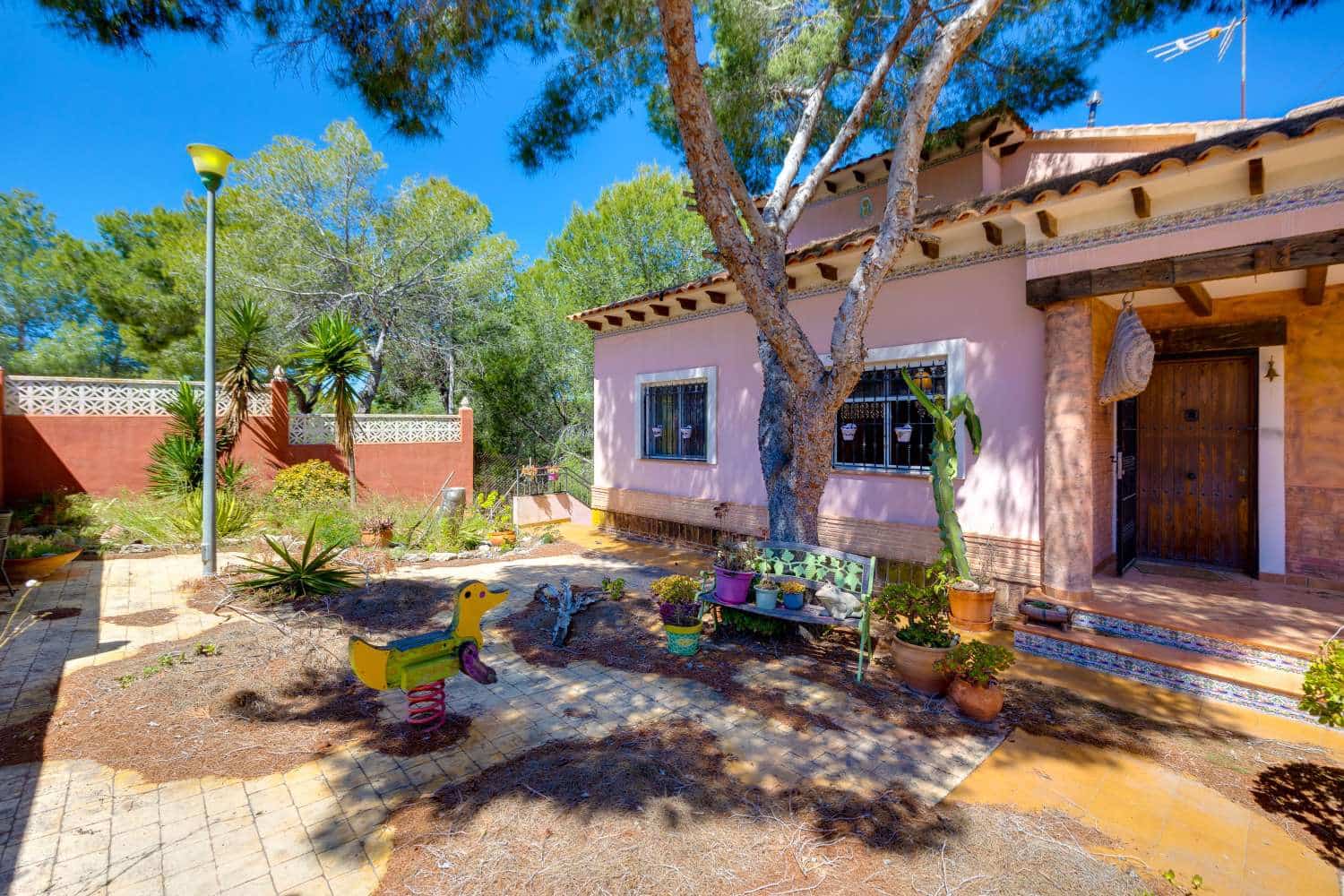 5 slaapkamer Villa te koop in San Miguel de Salinas met zwembad garage - € 495.000 (Ref: 9836129)
