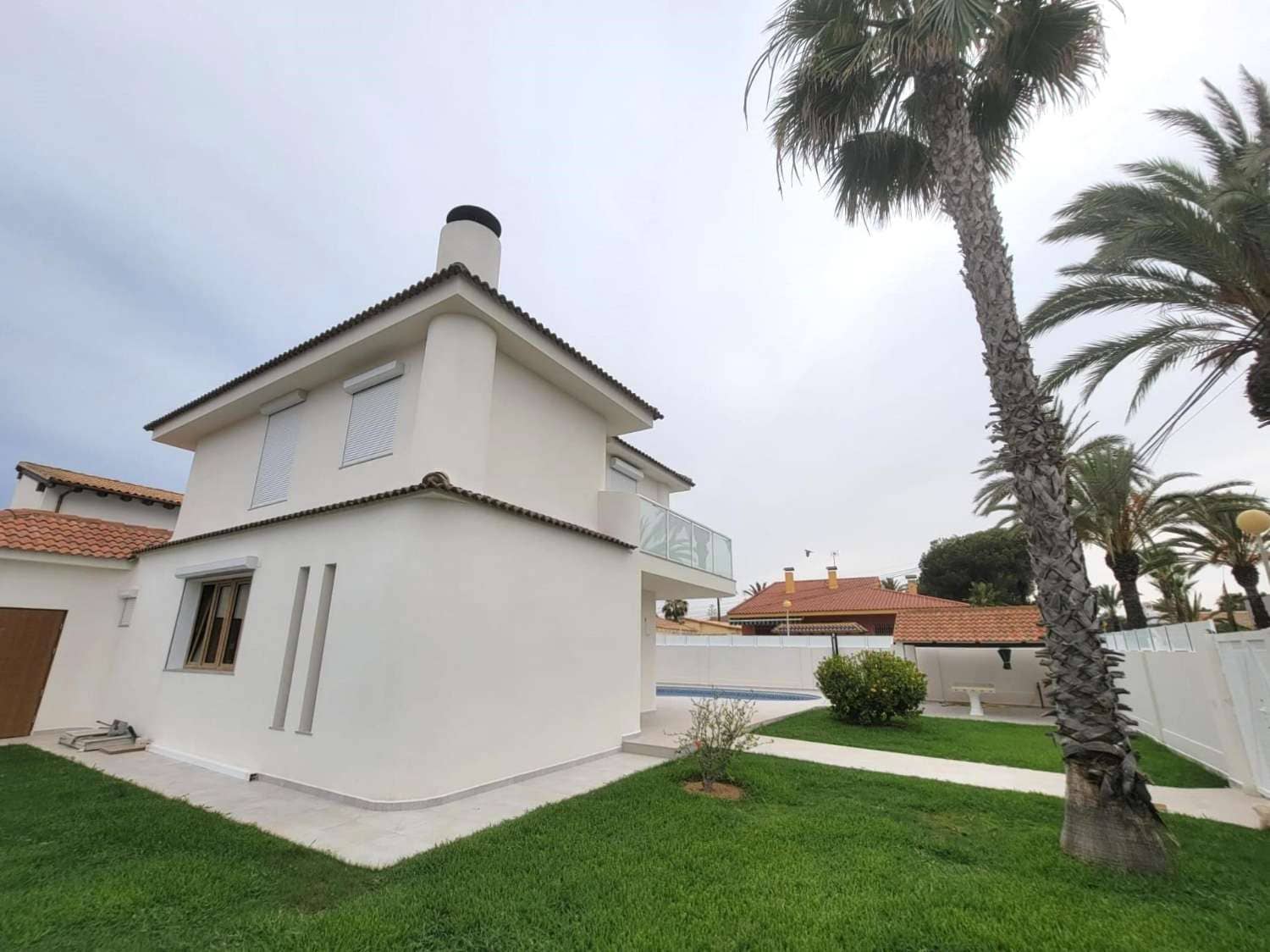 3 bedroom Villa for sale in Cabo Roig with pool - € 1,400,000 (Ref: 9839020)