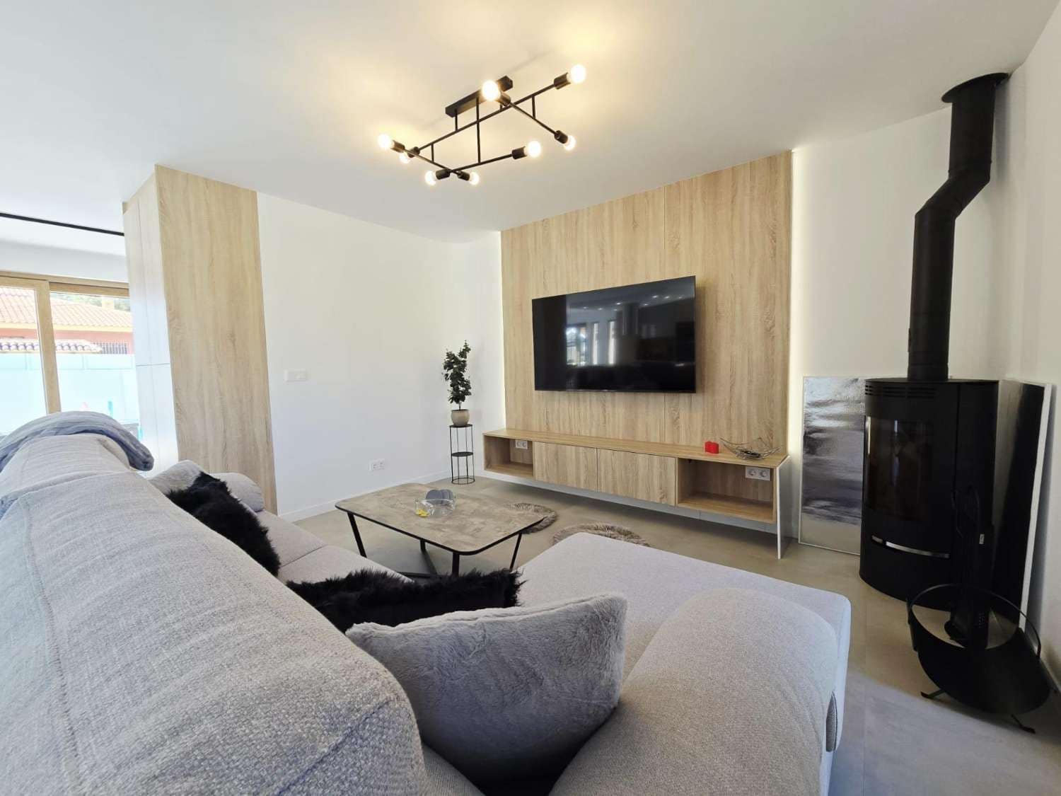3 bedroom Villa for sale in Cabo Roig with pool - € 1,400,000 (Ref: 9839020)
