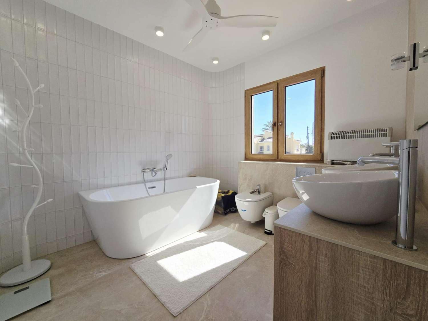 3 bedroom Villa for sale in Cabo Roig with pool - € 1,400,000 (Ref: 9839020)