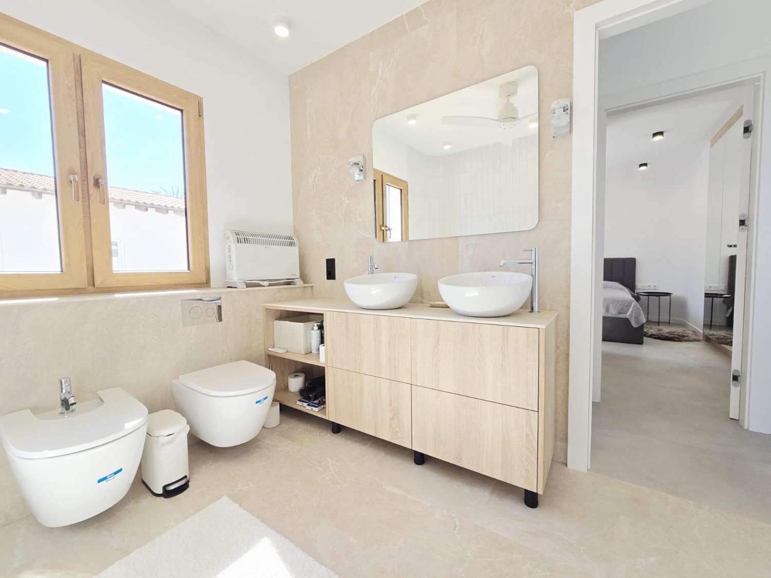3 bedroom Villa for sale in Cabo Roig with pool - € 1,400,000 (Ref: 9839020)
