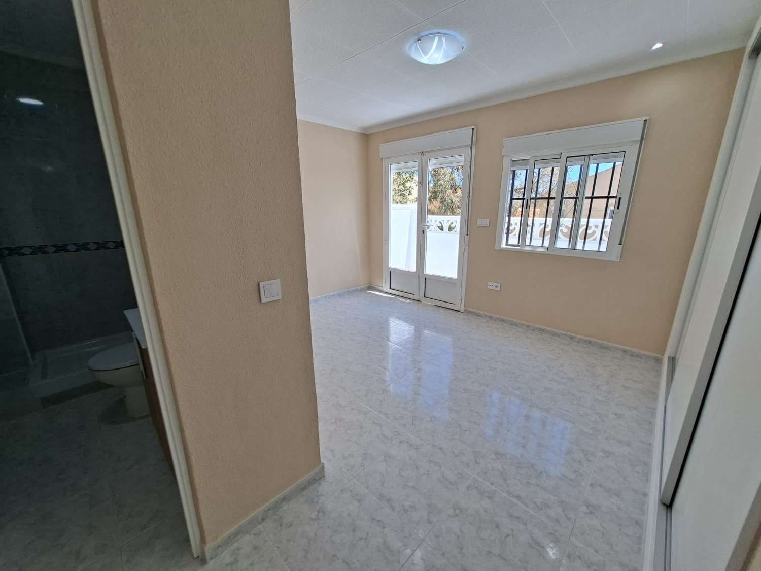 1 chambre Bungalow à vendre à San Fulgencio - 129 000 € (Ref: 9842700)