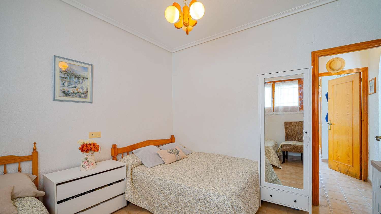 2 bedroom Apartment for sale in Punta Prima with pool - € 170,000 (Ref: 9855148)