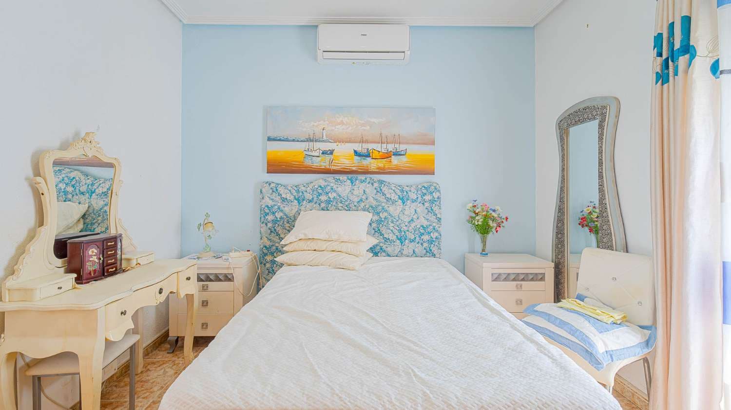 3 soveværelse Rækkehus til salg i Orihuela Costa med swimmingpool garage - € 265.000 (Ref: 9855149)