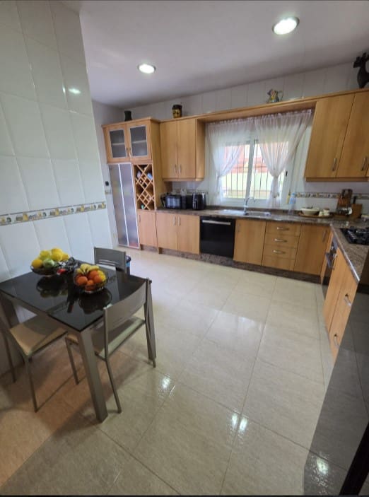 3 bedroom Villa for sale in Dehesa de Campoamor with pool - € 985,000 (Ref: 9859632)