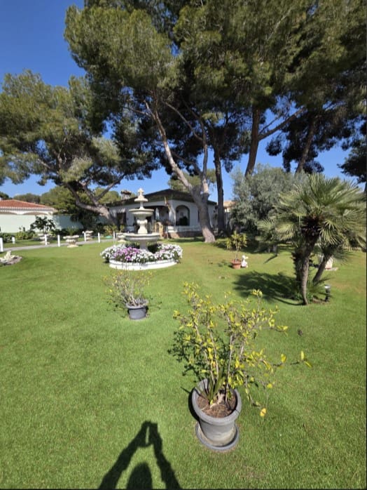 3 bedroom Villa for sale in Dehesa de Campoamor with pool - € 985,000 (Ref: 9859632)