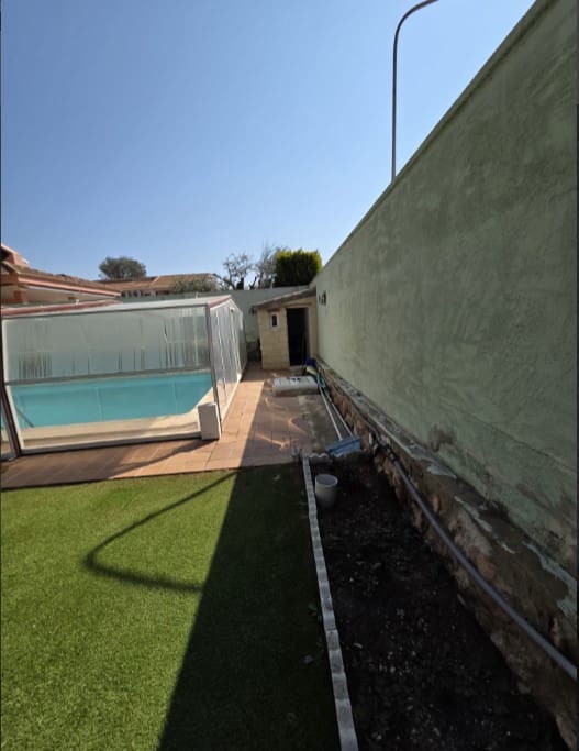 3 bedroom Villa for sale in Dehesa de Campoamor with pool - € 985,000 (Ref: 9859632)