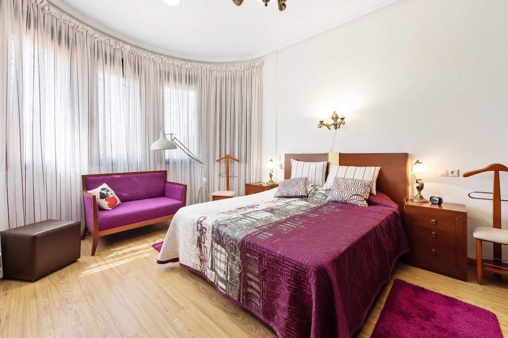 4 bedroom Villa for sale in Campoamor with pool - € 1,600,000 (Ref: 9861656)