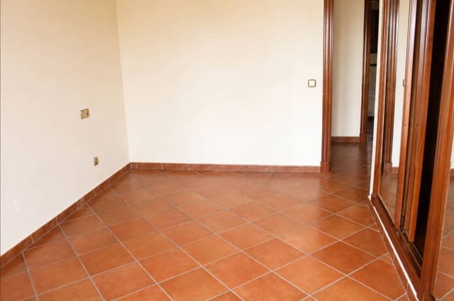 3 soverom Rekkehus til salgs i Los Balcones - Los Altos, Torrevieja med svømmebasseng garasje - € 330 000 (Ref: 9868378)