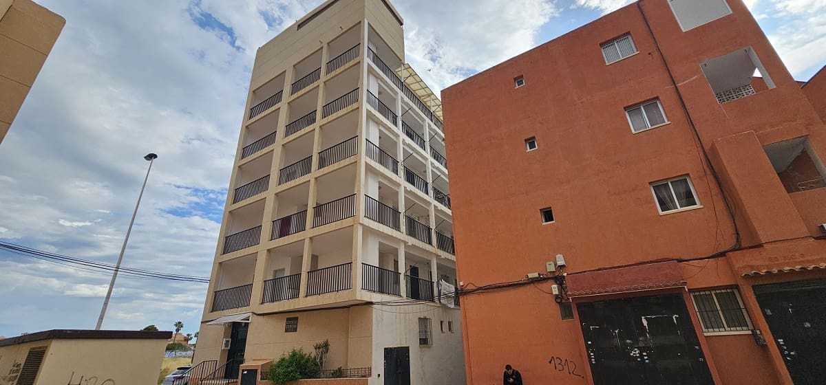 1 slaapkamer Studio te koop in La Mata met garage - € 94.500 (Ref: 9891844)