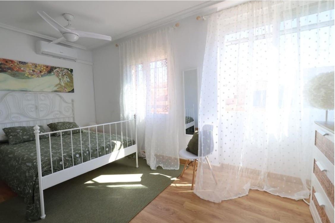 3 bedroom Flat for sale in Orihuela Costa with pool - € 285,000 (Ref: 9891845)