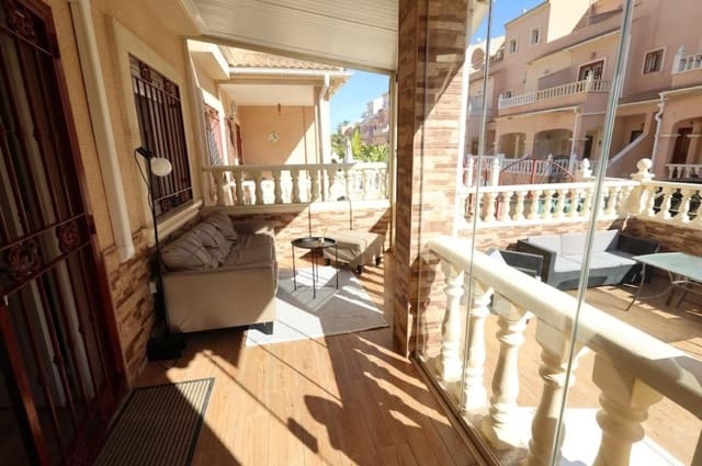 3 soveværelse Lejlighed til salg i La Zenia, Orihuela med swimmingpool - € 285.000 (Ref: 9891845)