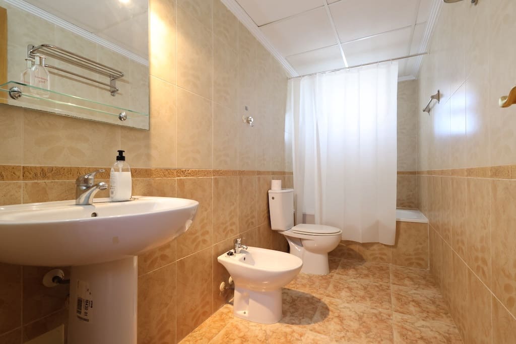 2 sypialnia Mieszkanie na sprzedaż w Orihuela Costa z basenem garażem - 214 000 € (Ref: 9893936)