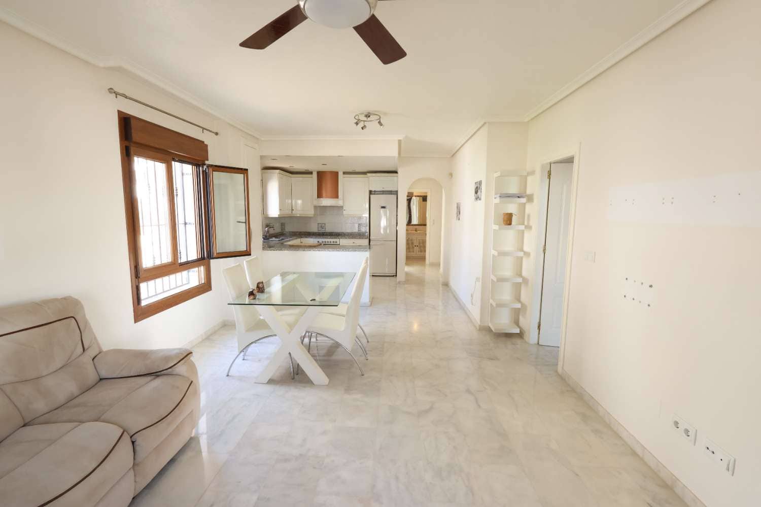 2 bedroom Apartment for sale in Orihuela with pool - € 195,000 (Ref: 9893937)