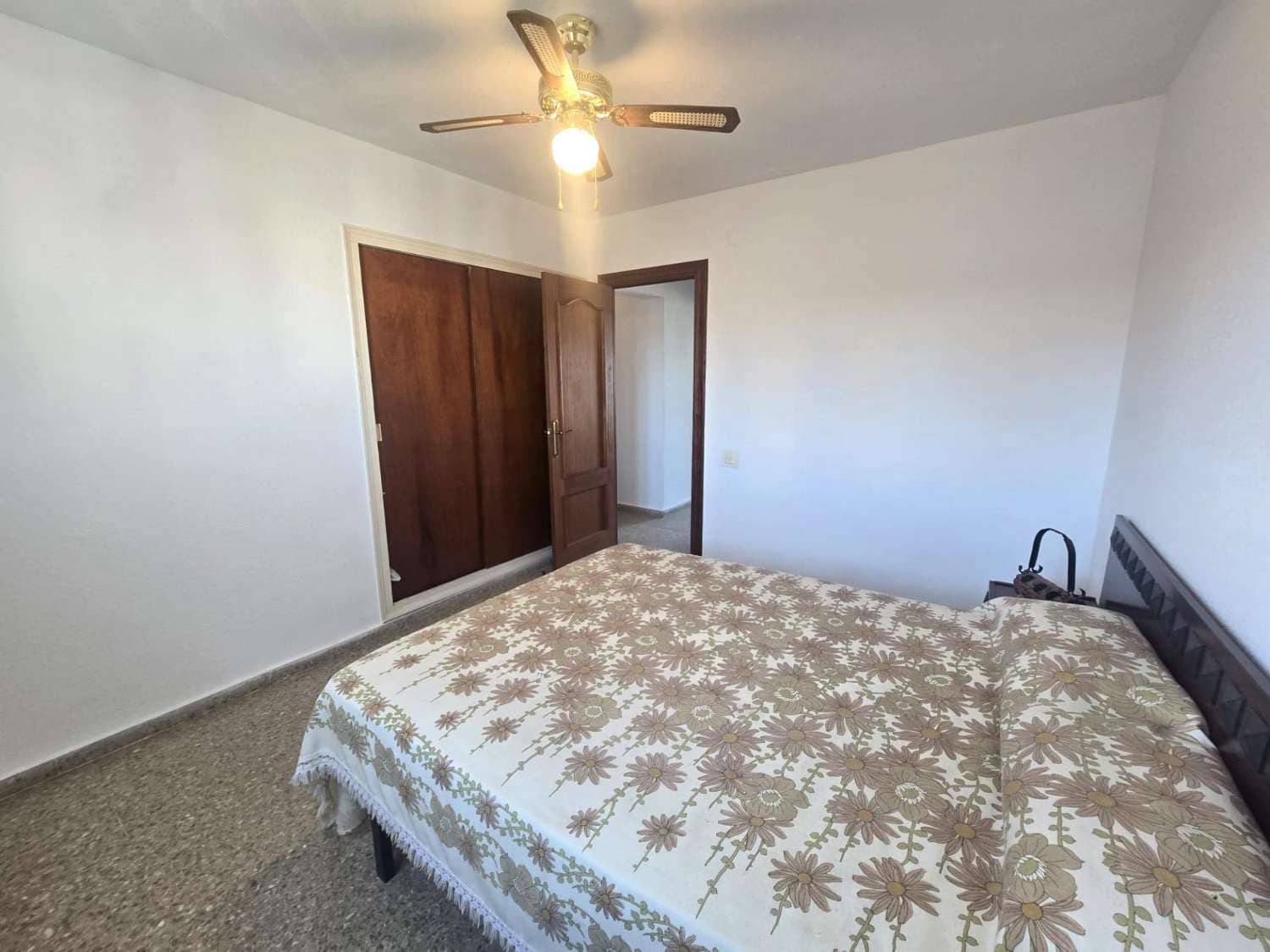 3 slaapkamer Appartement te koop in Torrevieja met zwembad garage - € 220.000 (Ref: 9896370)