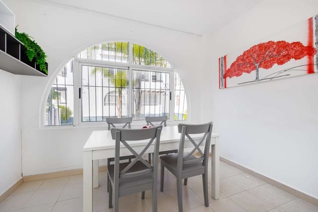 2 quarto Apartamento para venda em Playa de los Náufragos, Torrevieja com piscina - 139 500 € (Ref: 9899217)