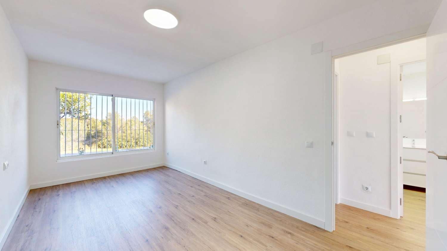 2 soveværelse Bungalow til salg i Orihuela Costa - € 199.000 (Ref: 9899218)