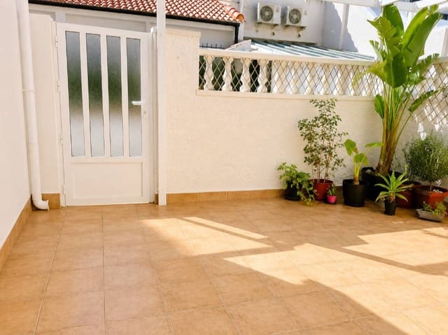 3 chambre Appartement à vendre à Torrevieja avec piscine - 249 000 € (Ref: 9903982)